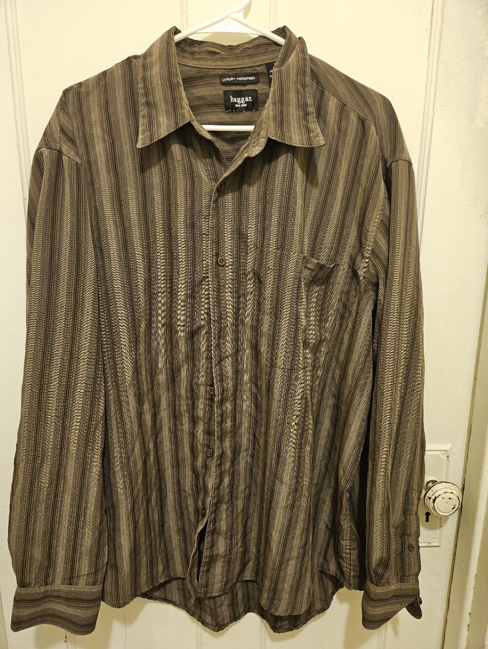 Haggar Men's Brown Striped Button-Down Shirt